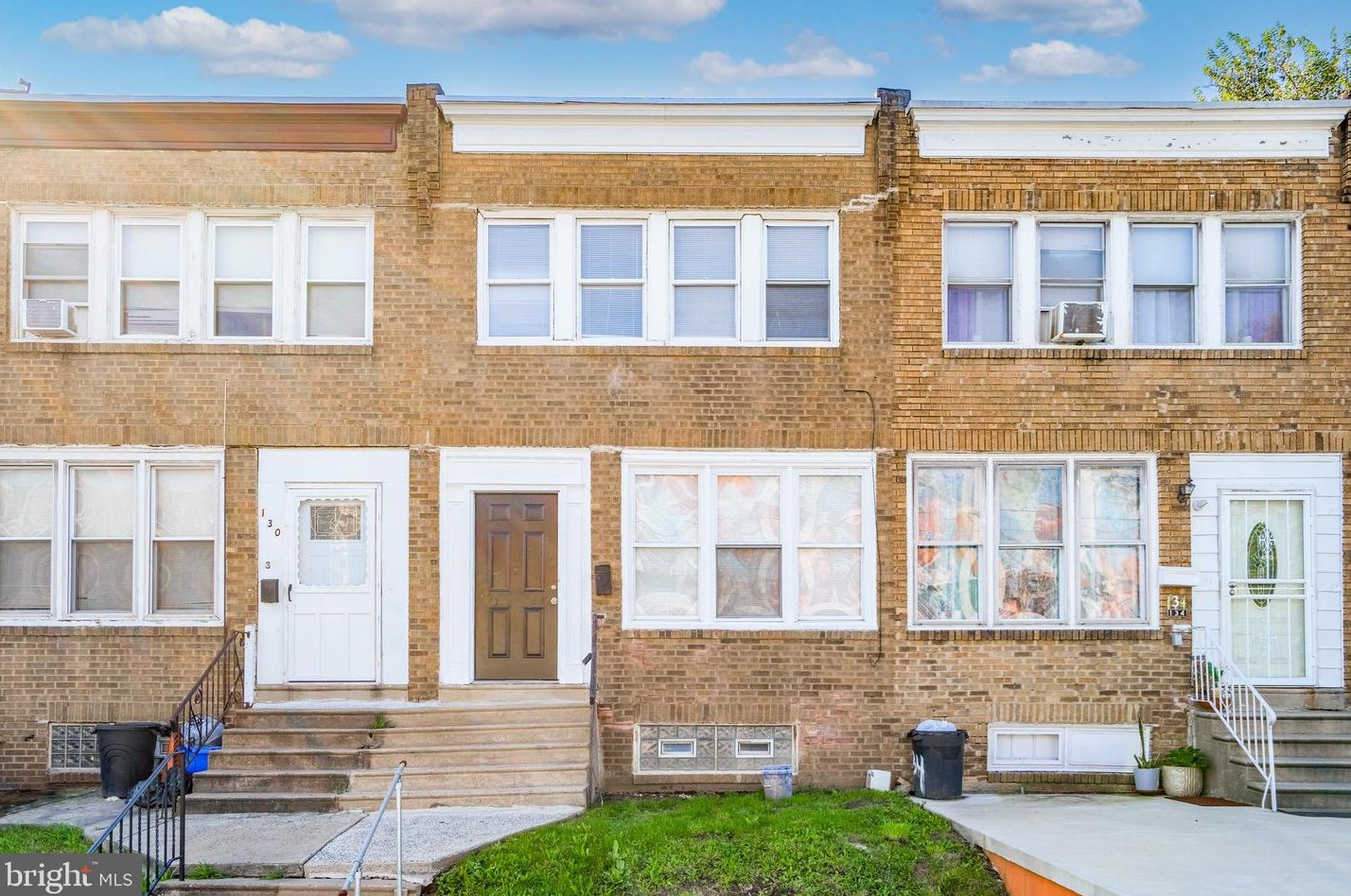 132 Ashdale St, Philadelphia, PA 19120-3408