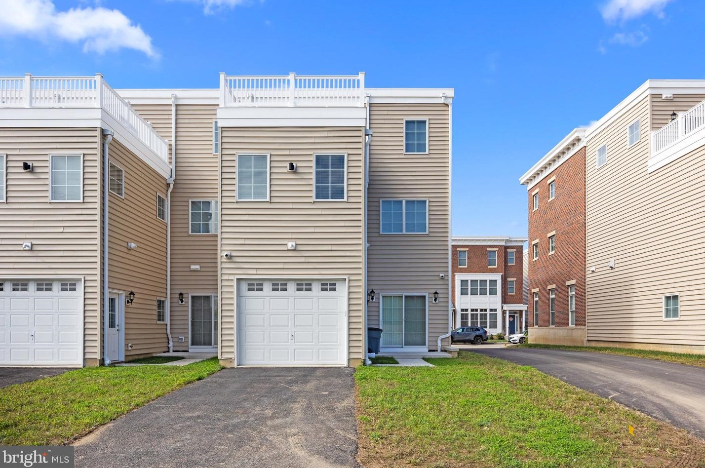 3419 Pietro Way, Philadelphia PA  19145-5542 exterior