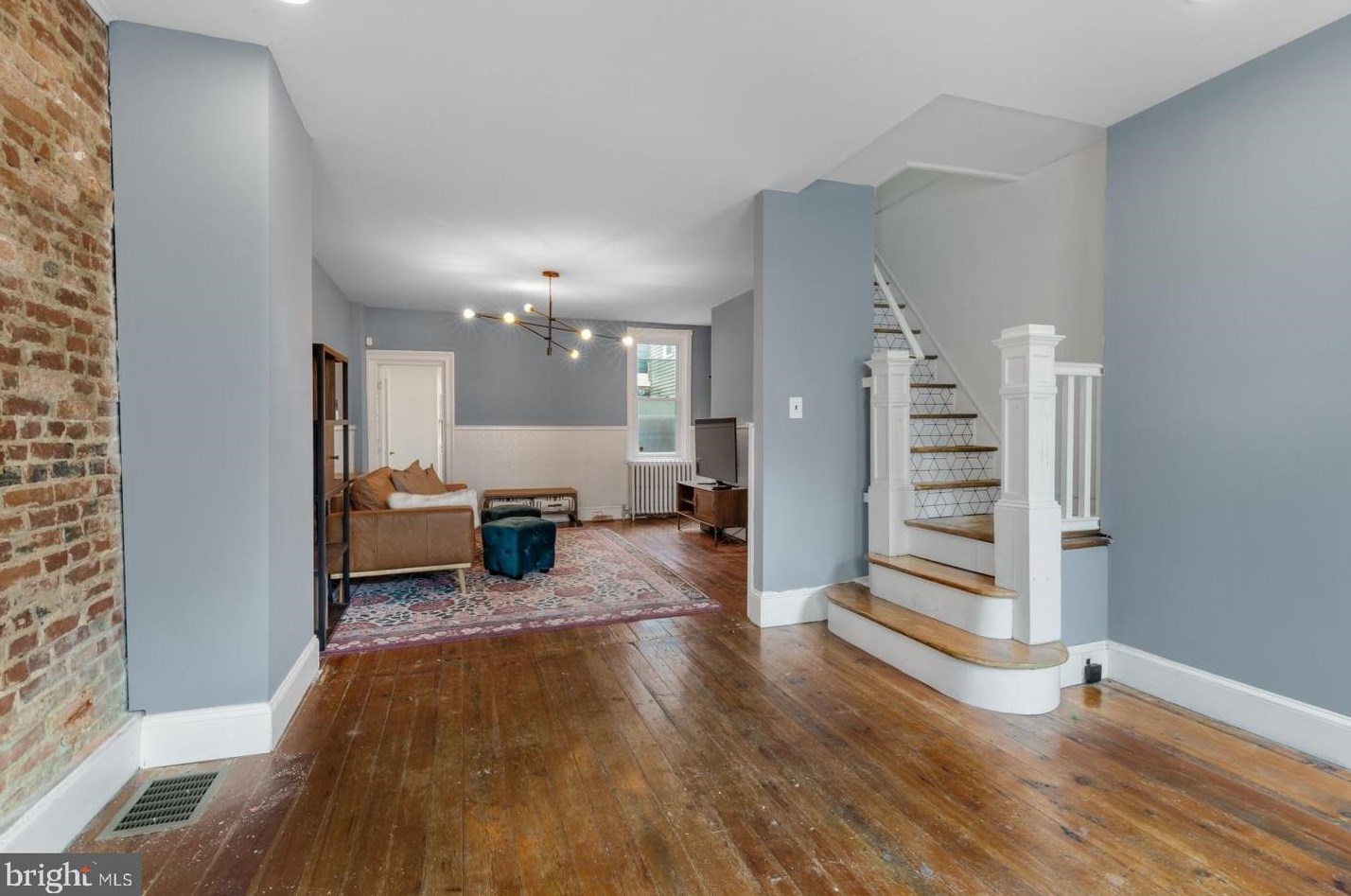 1137 E Palmer St, Philadelphia, PA 19125