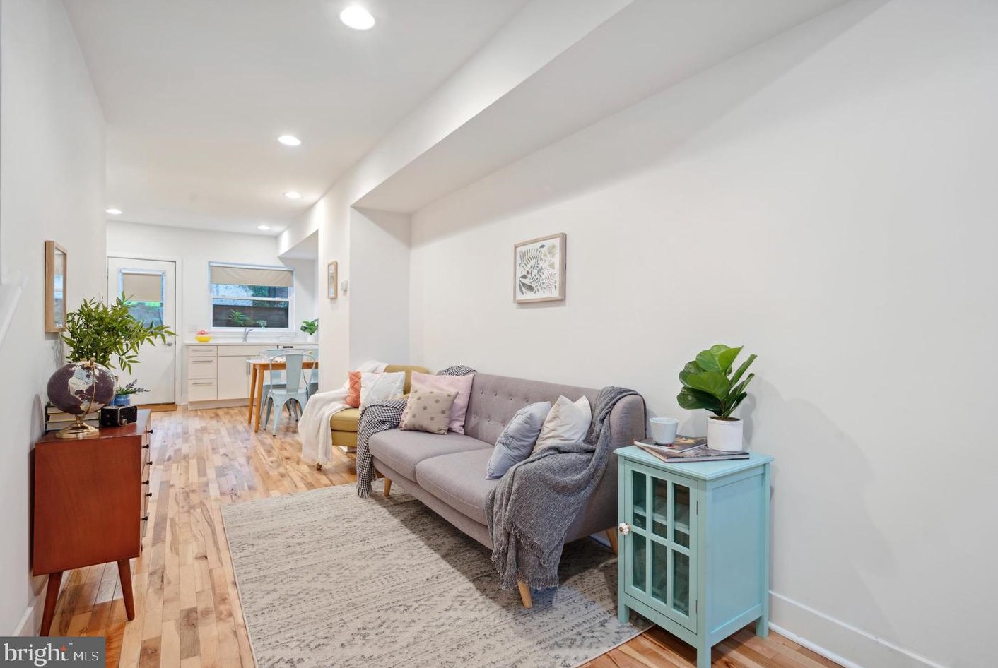 2143 Harold St, Philadelphia PA  19125-1413 exterior