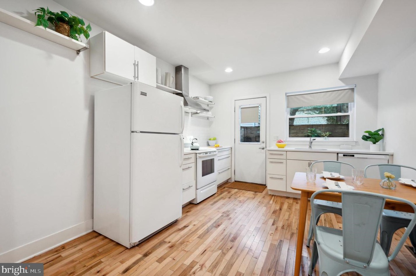 2143 Harold St, Philadelphia PA  19125-1413 exterior