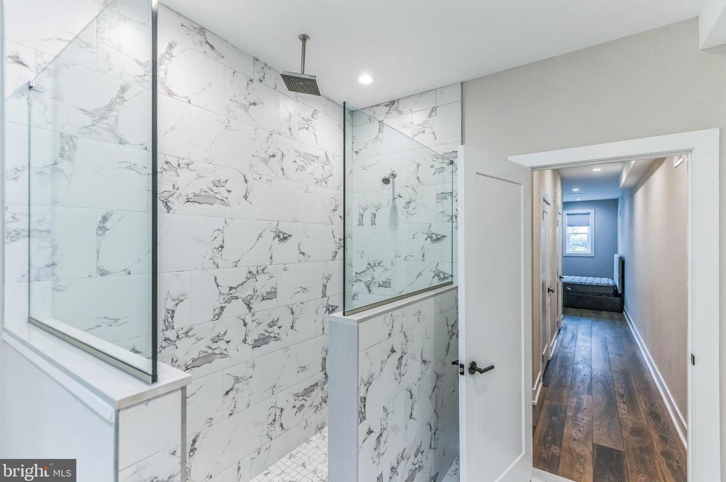 220 Fountain St, Philadelphia PA  19128-4508 exterior