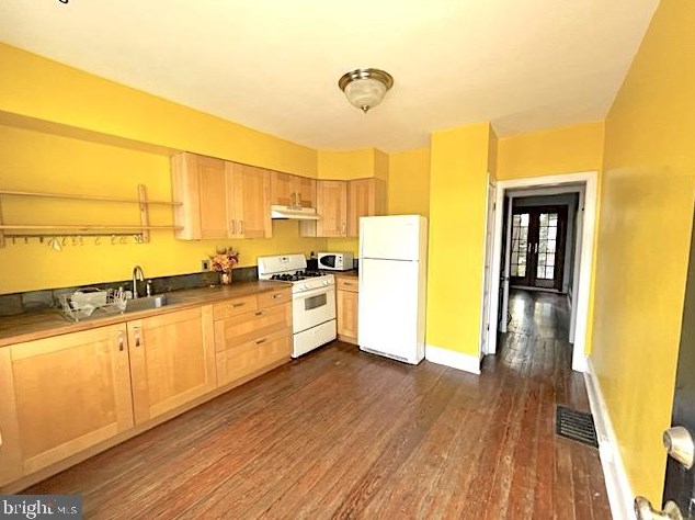 330 Sloan St, Philadelphia PA  19104-4623 exterior