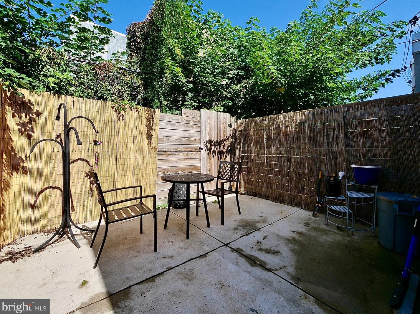 2219 Sears St, Philadelphia PA  19146-4226 exterior