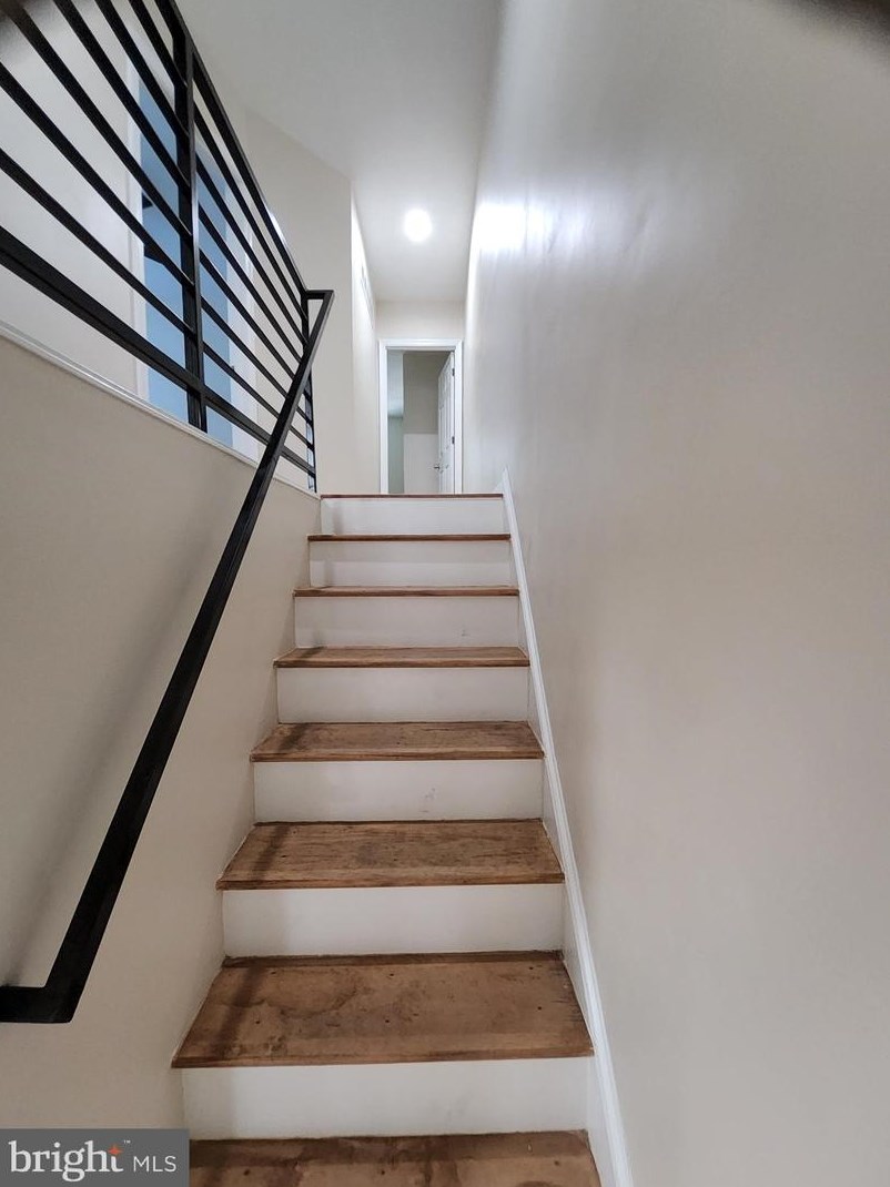 5051 Haverford Ave, Philadelphia PA 19104-1823 exterior