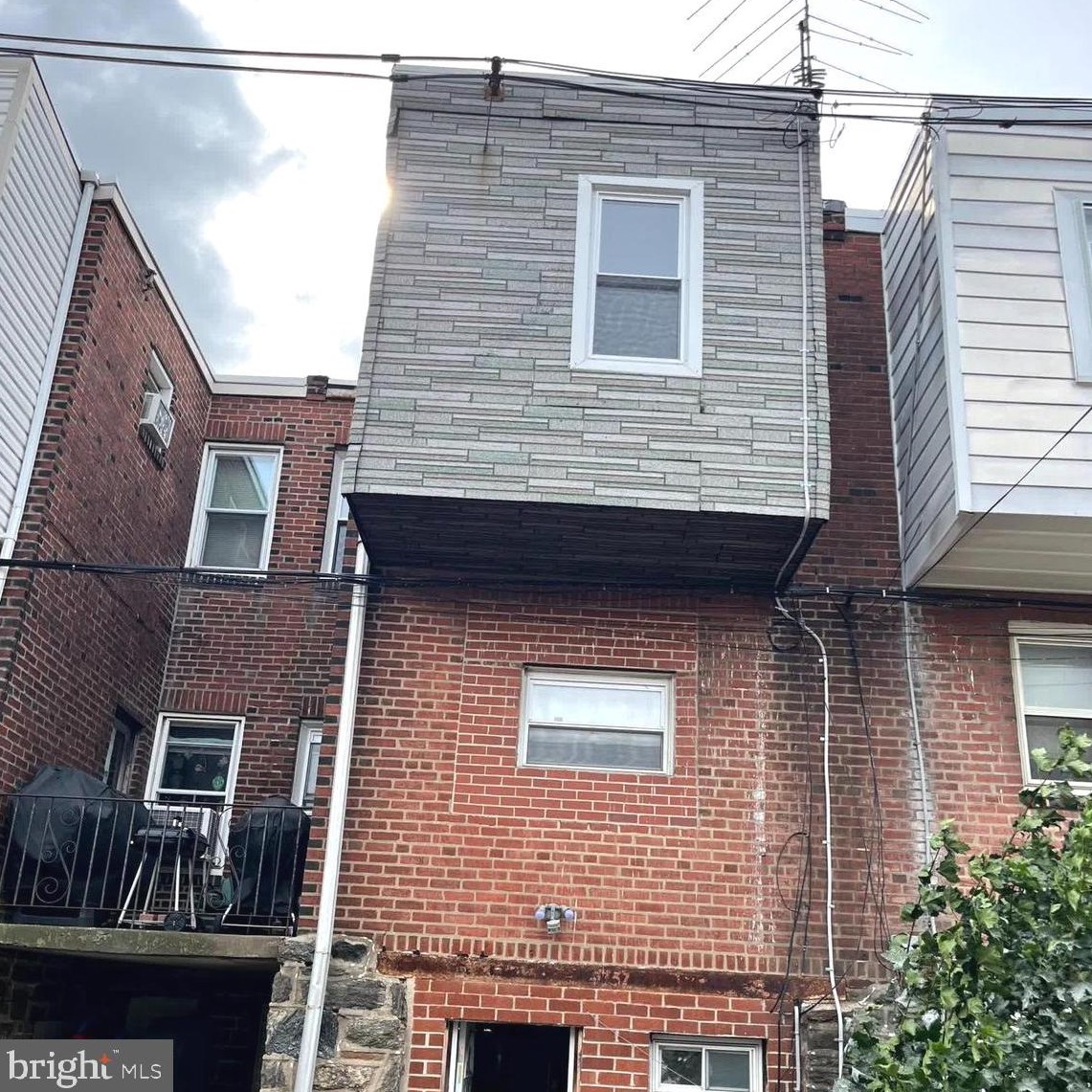 4757 Sheffield St, Philadelphia PA  19136-3312 exterior