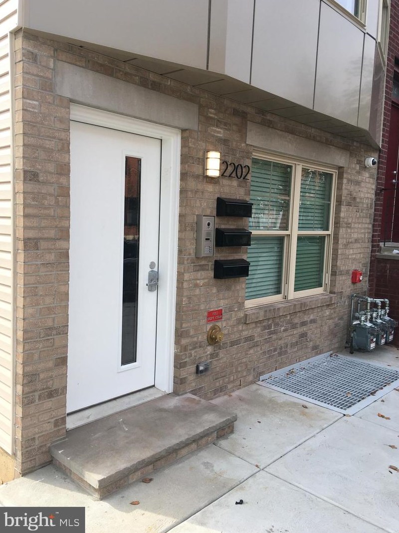 2202 Christian St #2, Philadelphia, PA 19146