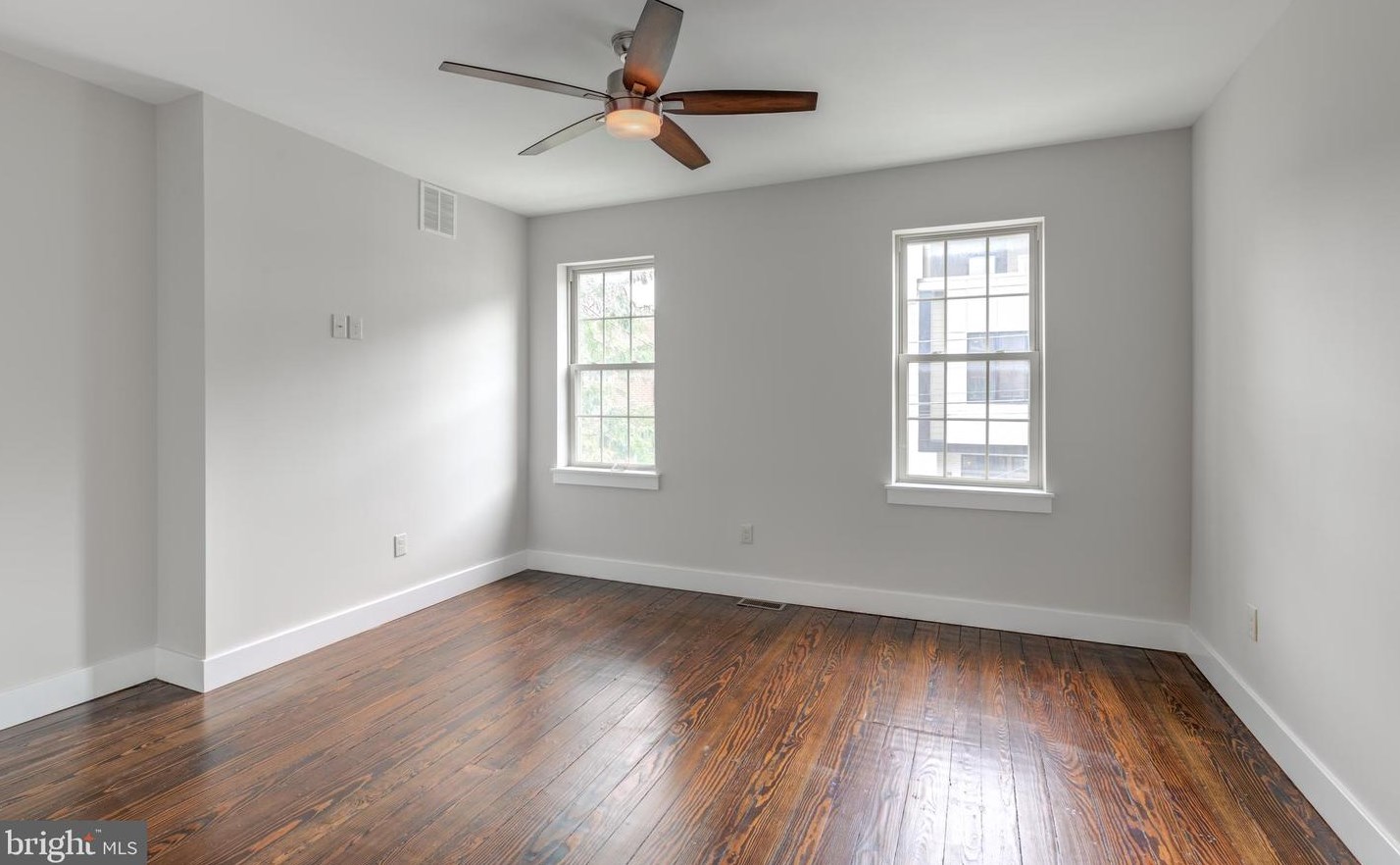 2221 Susquehanna Ave, Philadelphia PA 19121-0013 exterior