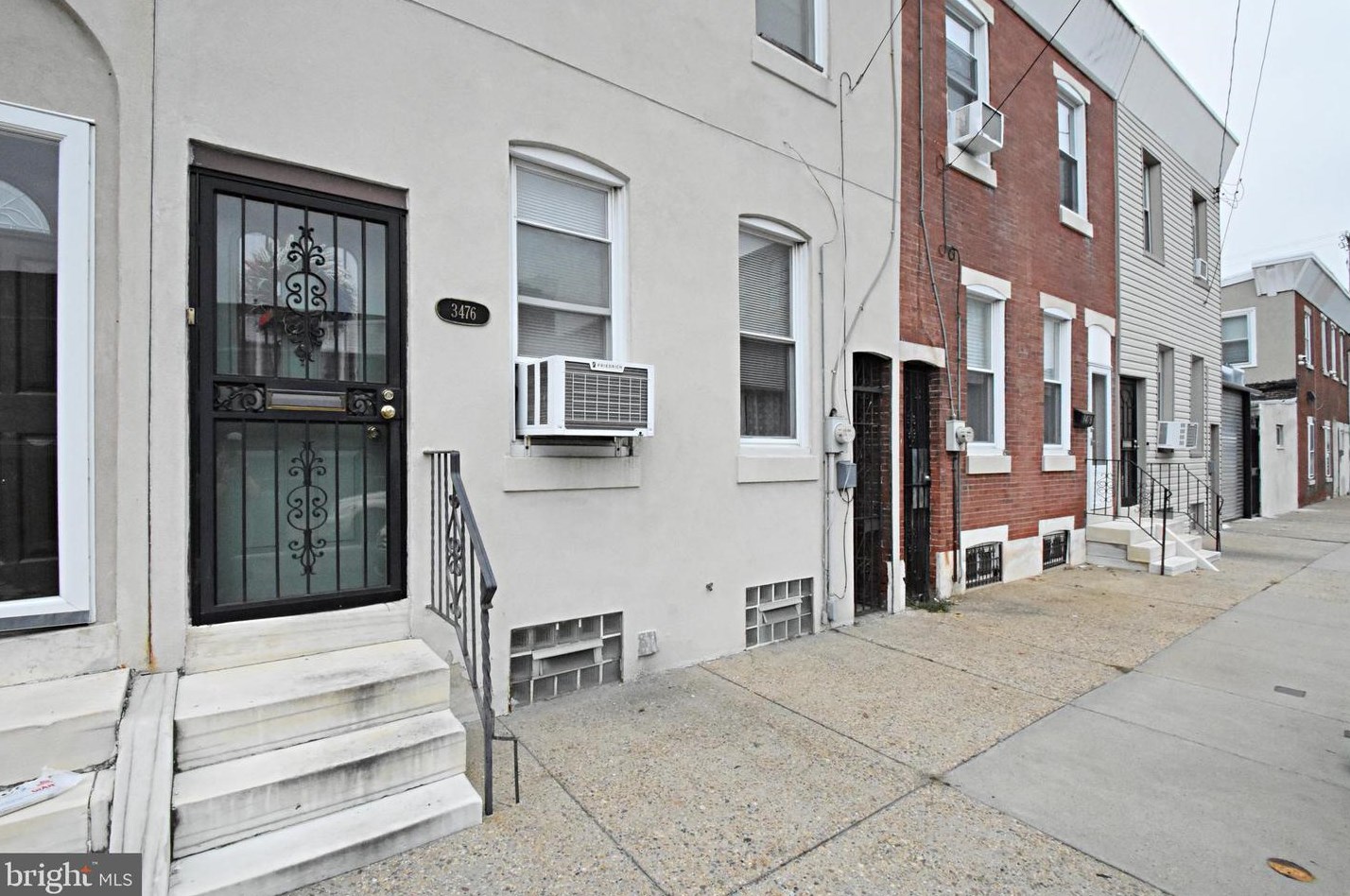 3476 Edgemont St, Philadelphia, PA 19134-5411