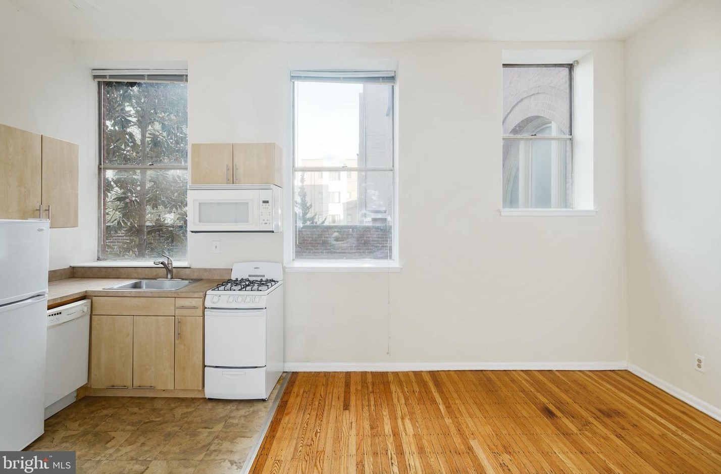 1720 Lombard St Apt 204, Philadelphia, PA 19146