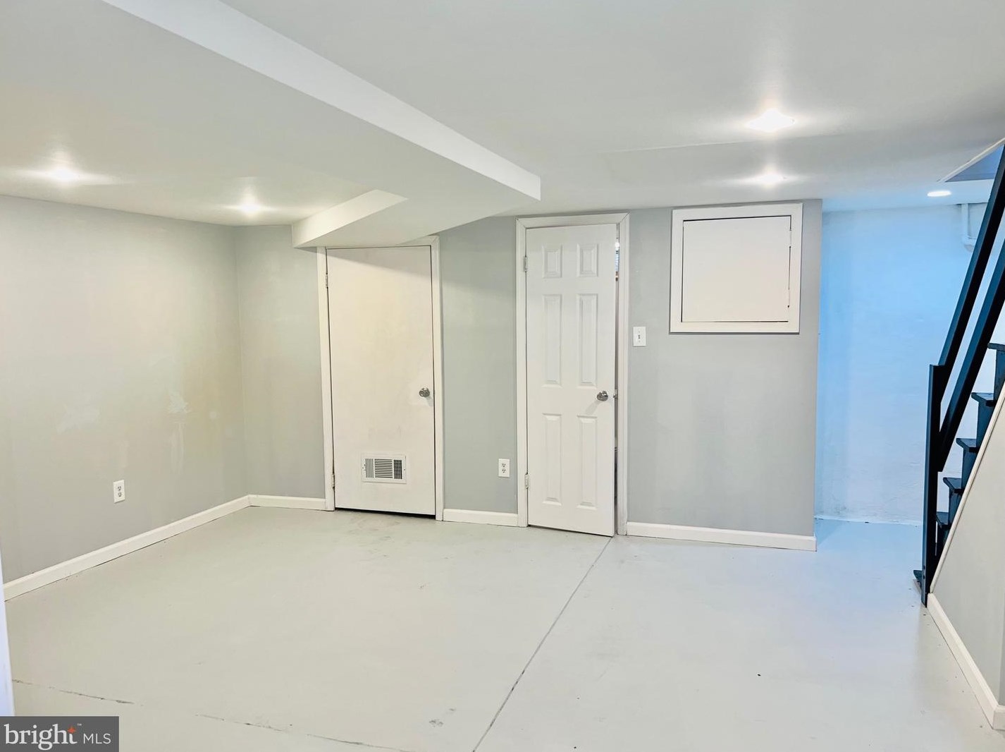 3233 Brighton St, Philadelphia PA  19149-2004 exterior