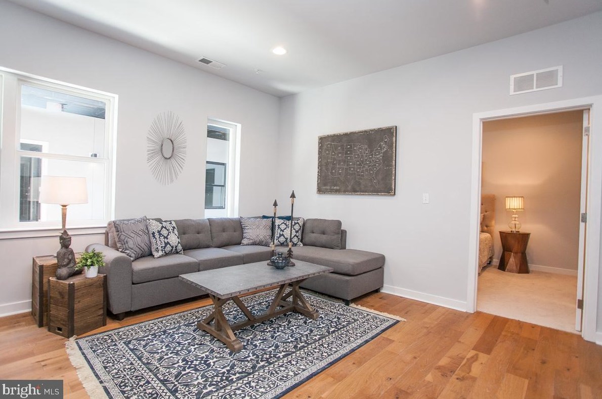 6090 Drexel Rd #5, Philadelphia, PA 19131