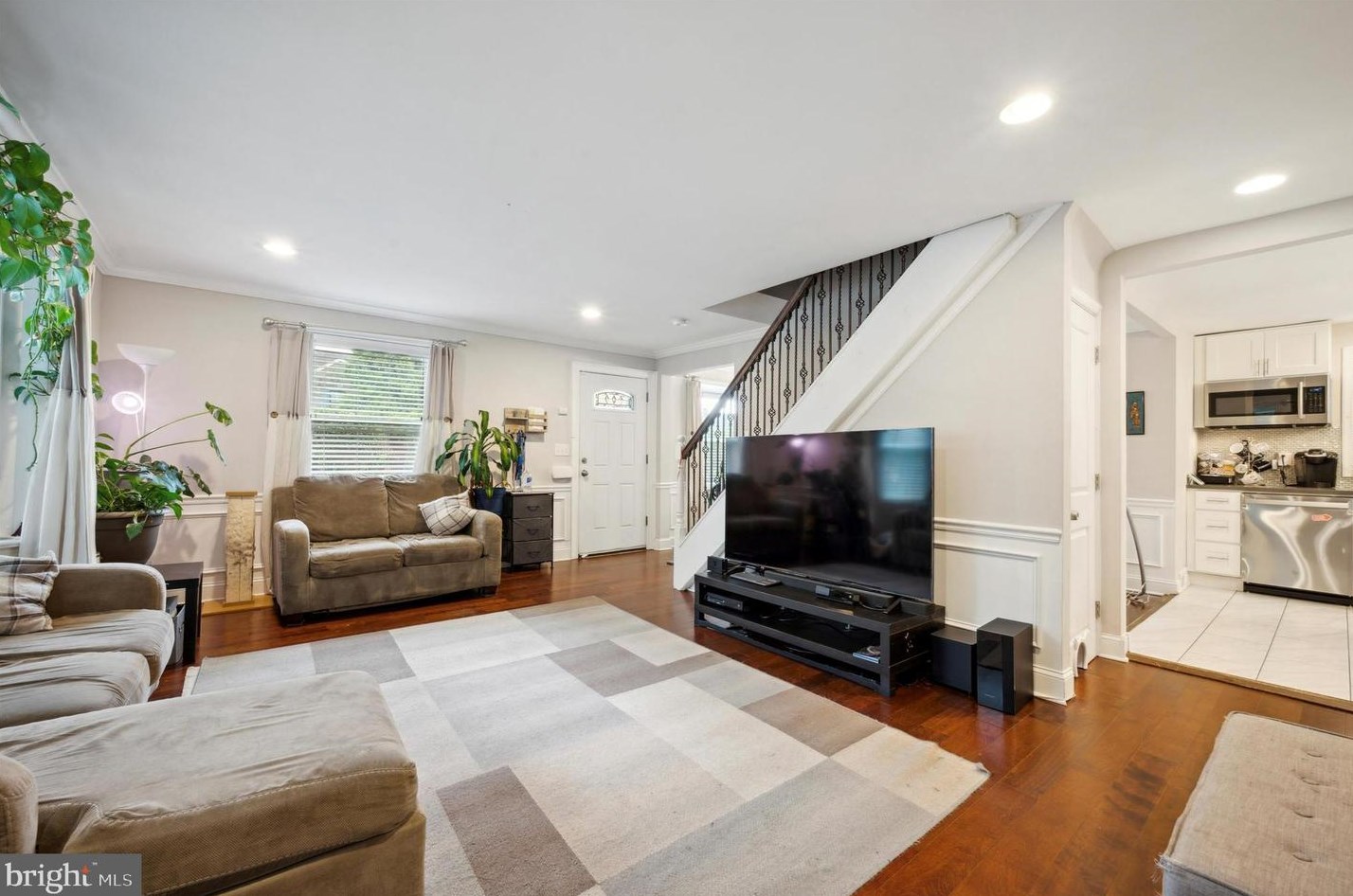 1613 Cardeza St, Philadelphia PA 19150-3308 exterior