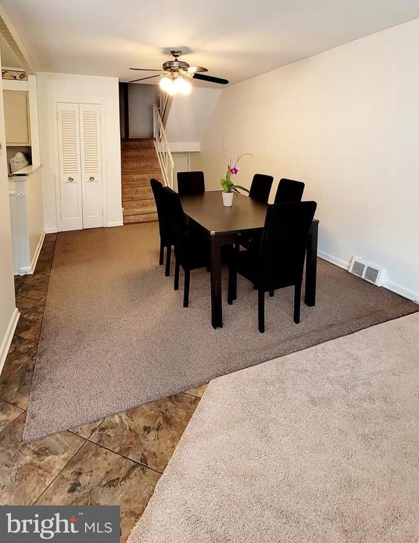 2141 Hoffnagle St, Philadelphia PA  19152-2408 exterior