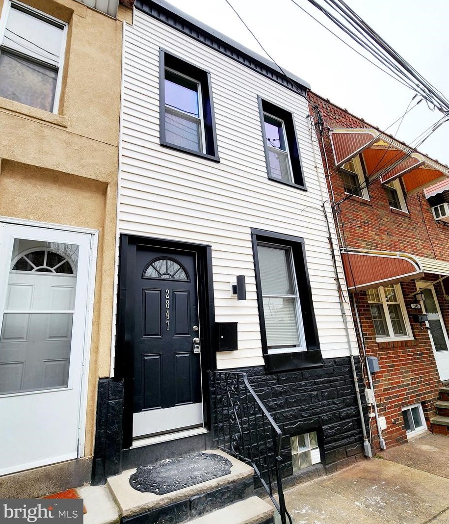2847 Livingston St, Philadelphia, PA 19134