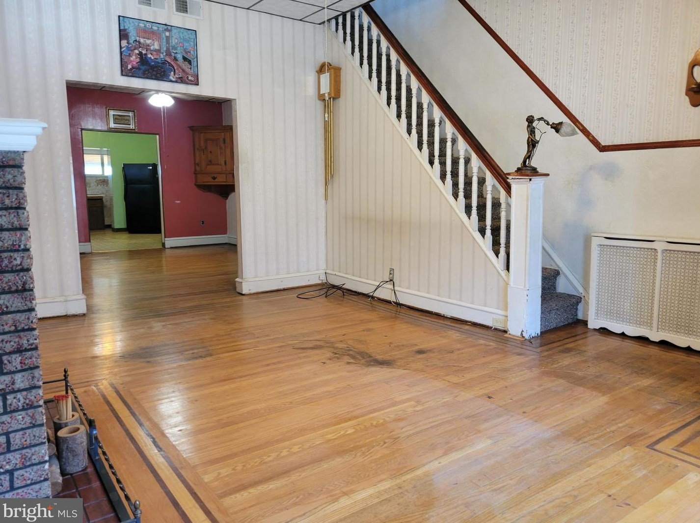 2338 S 15th St, Philadelphia, PA 19132