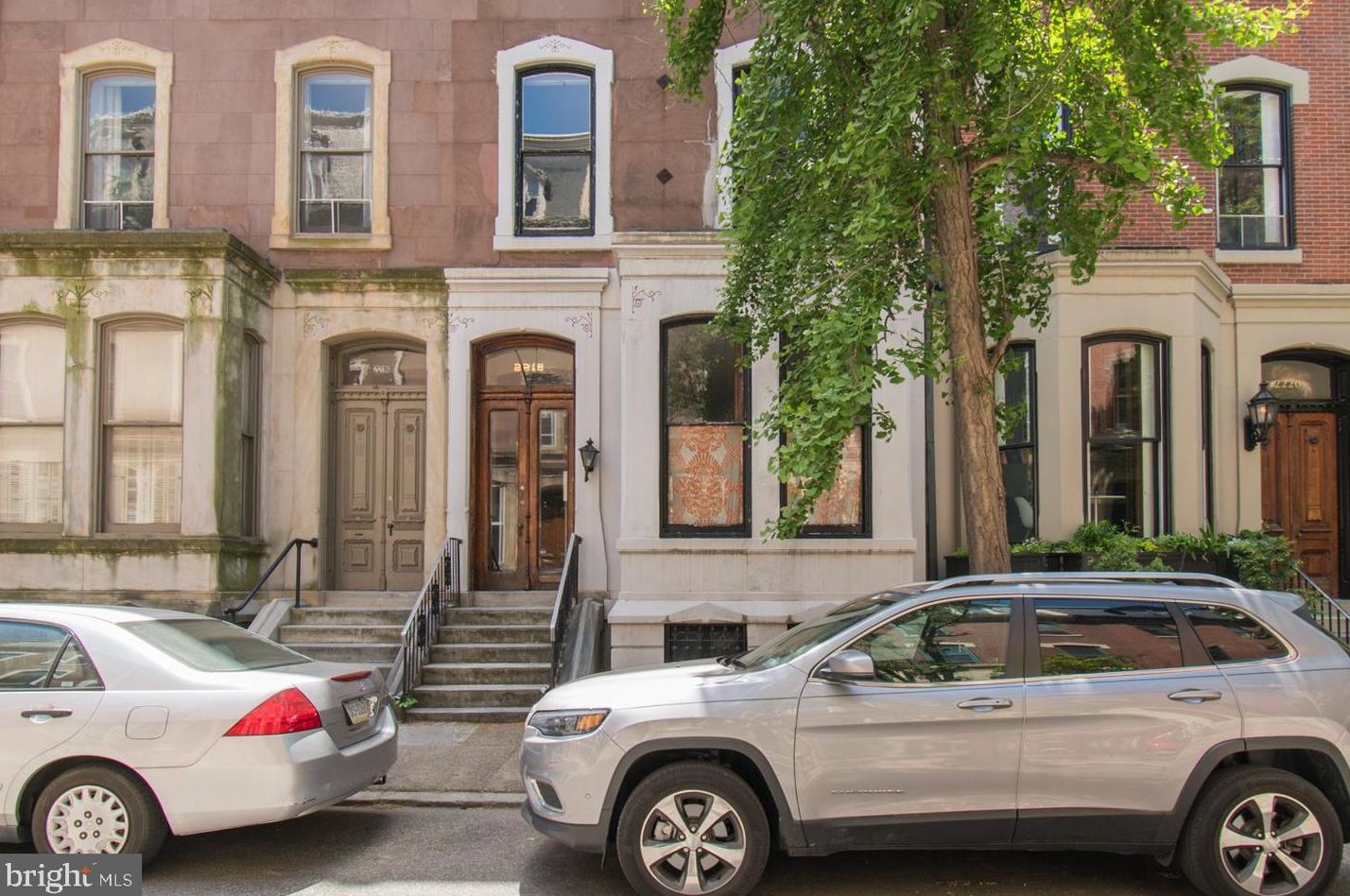 2218 Delancey Pl Apt 3r, Philadelphia, PA