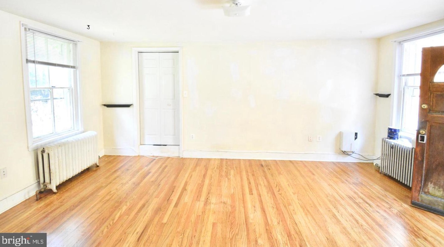 247 W Rittenhouse St #1d, Philadelphia, PA 19144