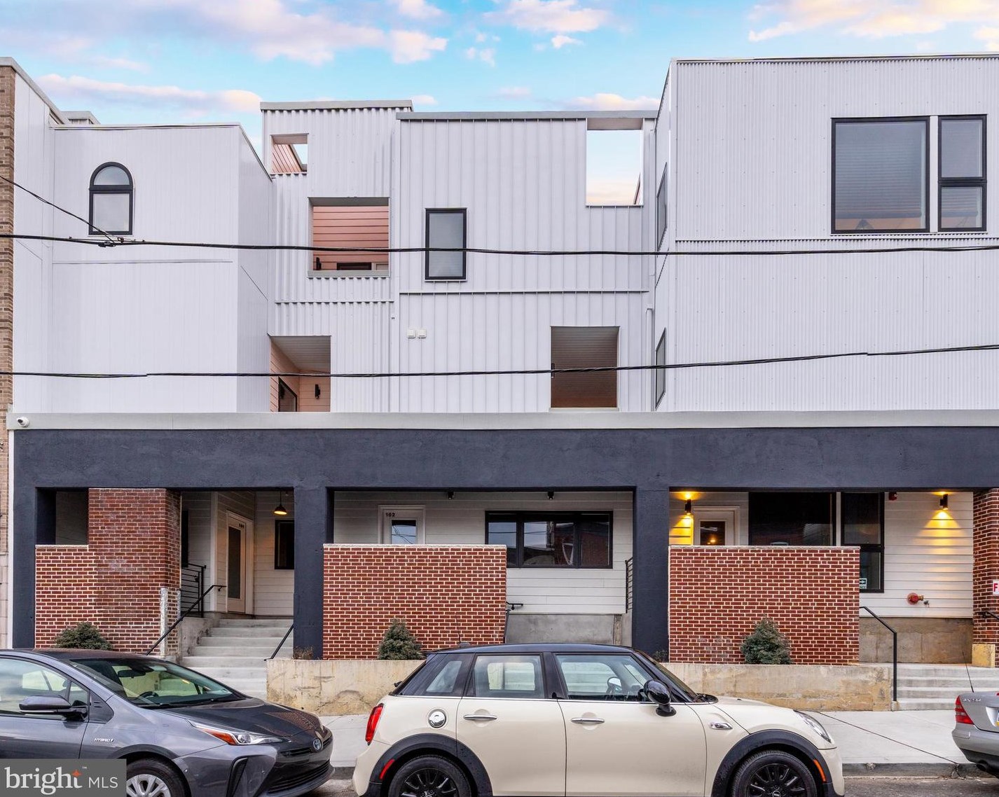 1327 N Marston St #303, Philadelphia, PA 19121