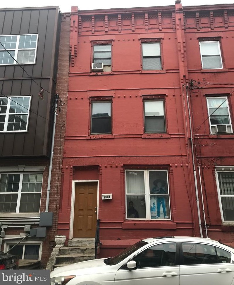 1920 Gratz St, Philadelphia, PA 19121-2222