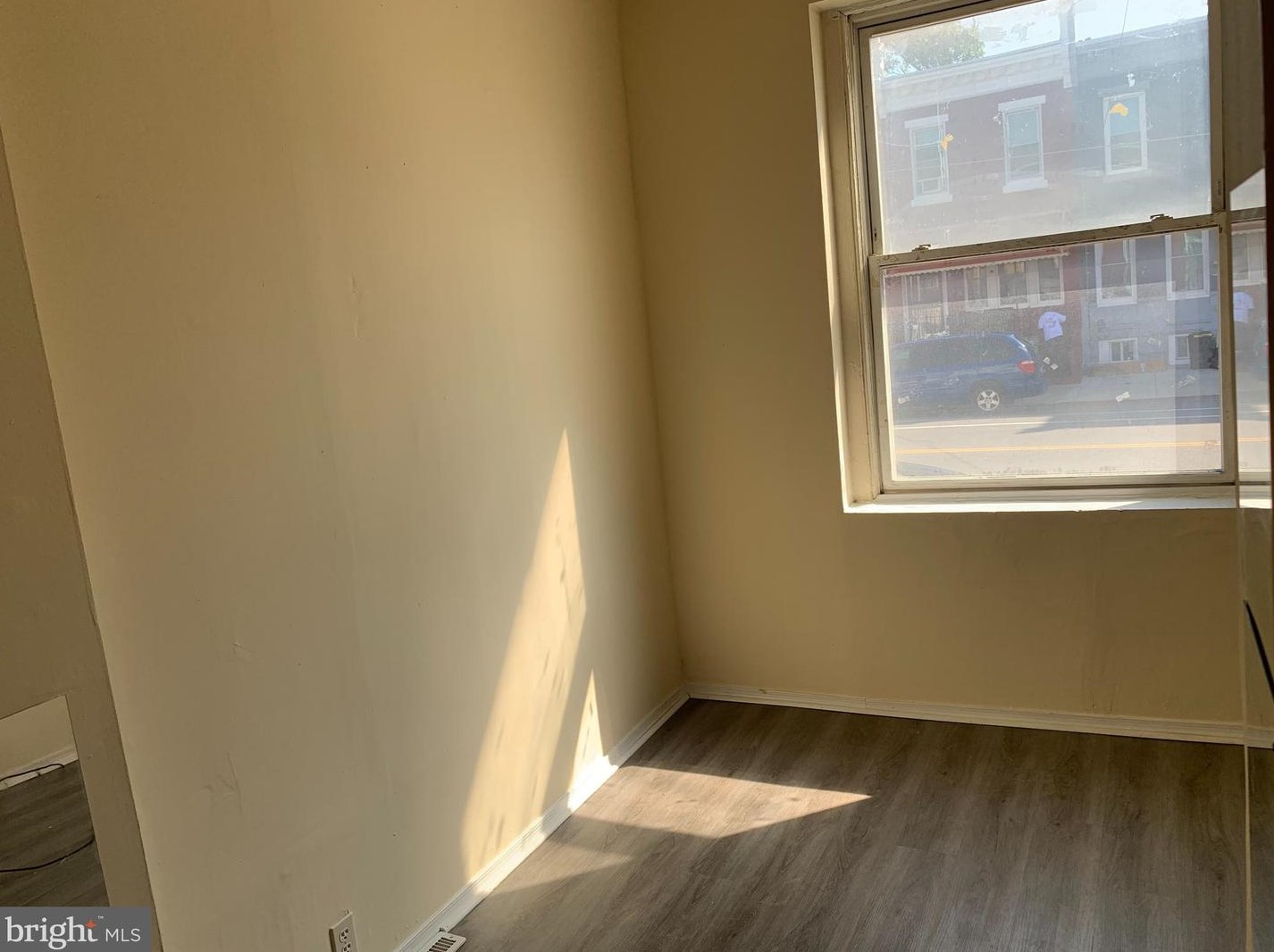 2442 33 St, Philadelphia PA 19132-2805 exterior