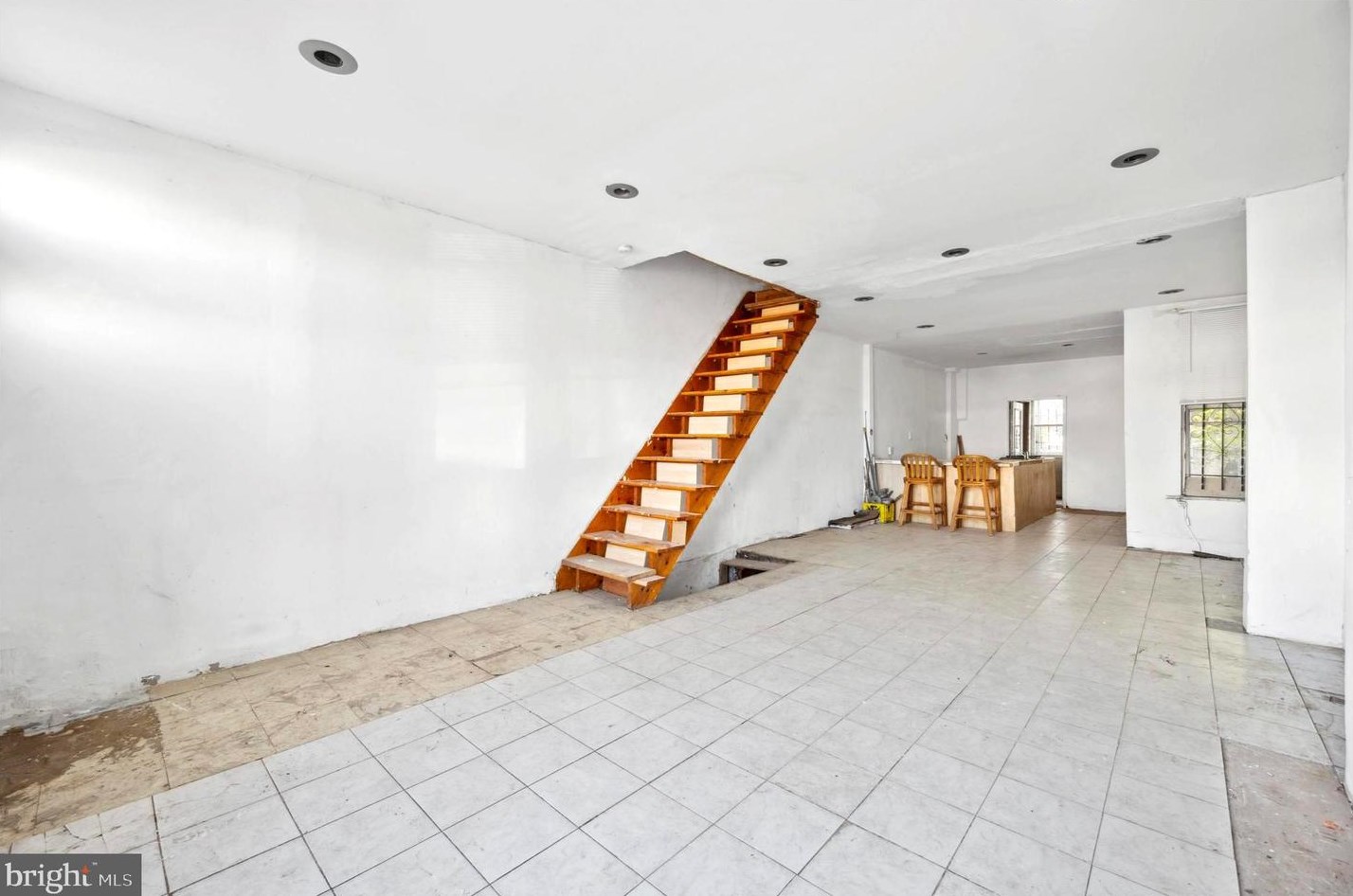 3316 Wharton St, Philadelphia, PA 19146-3326