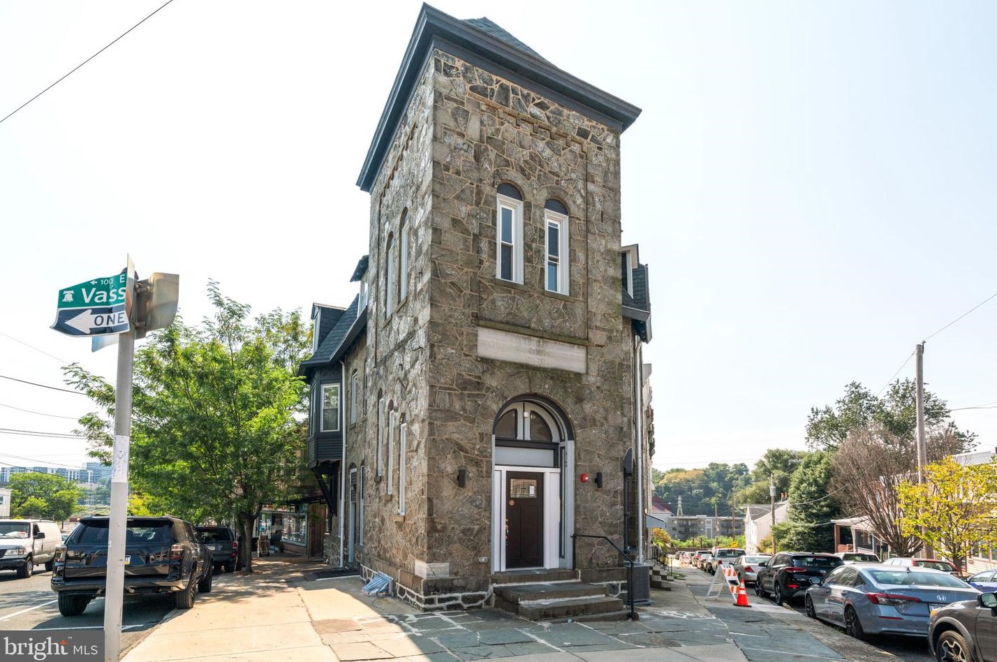 5164 Ridge Ave #2, Philadelphia, PA 19128