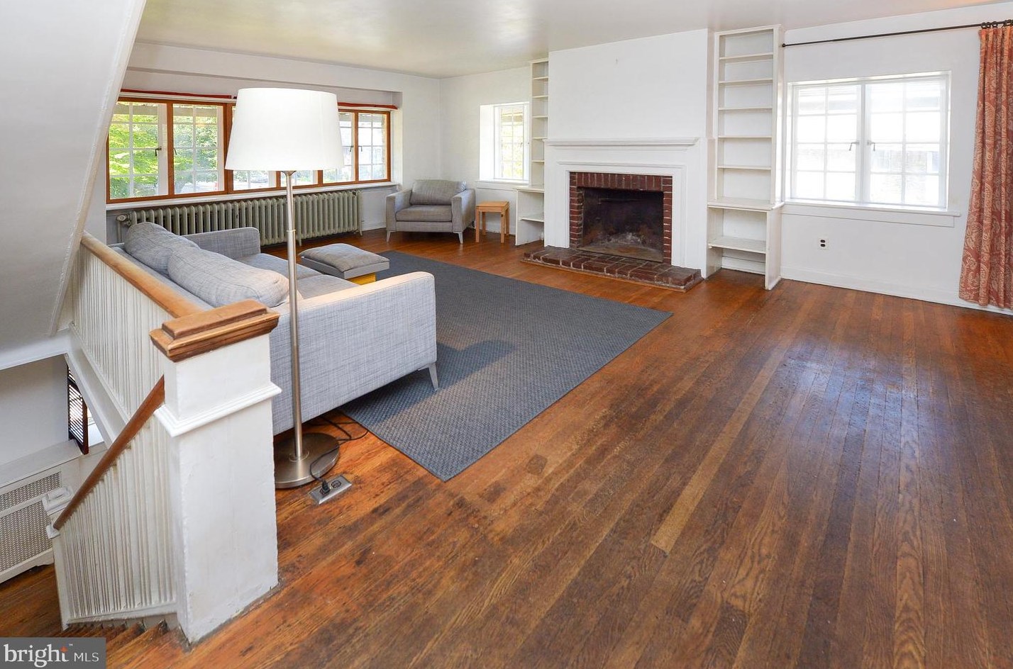 276 Meehan Ave, Philadelphia, PA 19119-1932