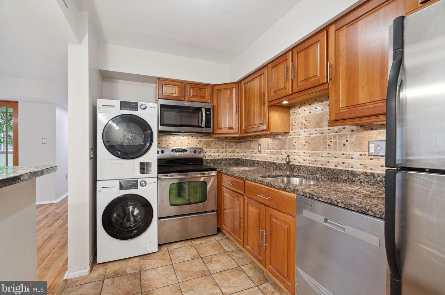 1223 South St #b, Philadelphia, PA 19147