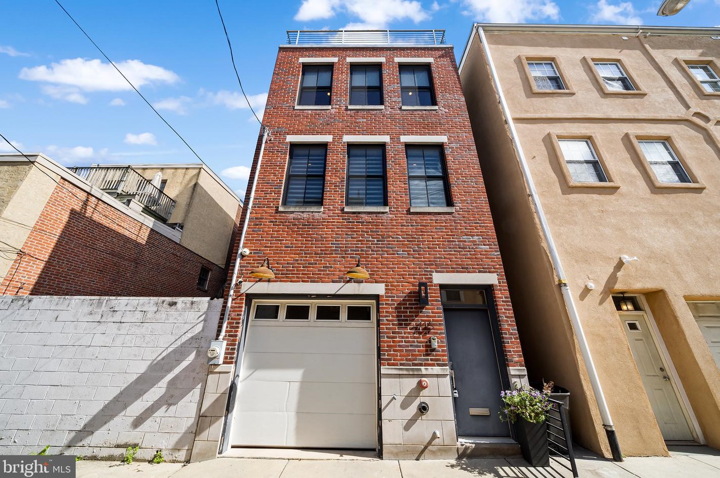715 Jessup St, Philadelphia, PA 19147-1926