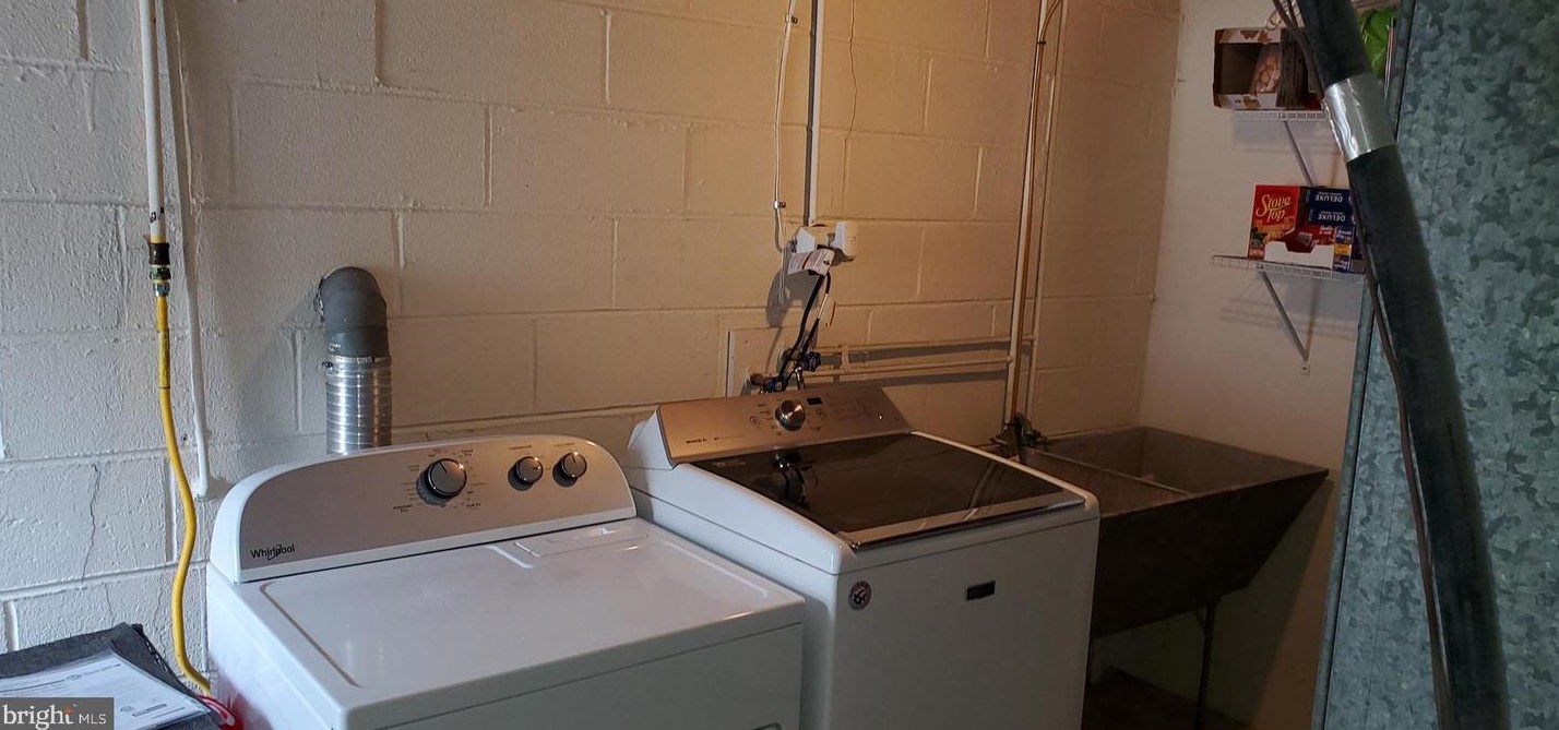 3645 Newberry Rd, Philadelphia PA 19154-1611 exterior