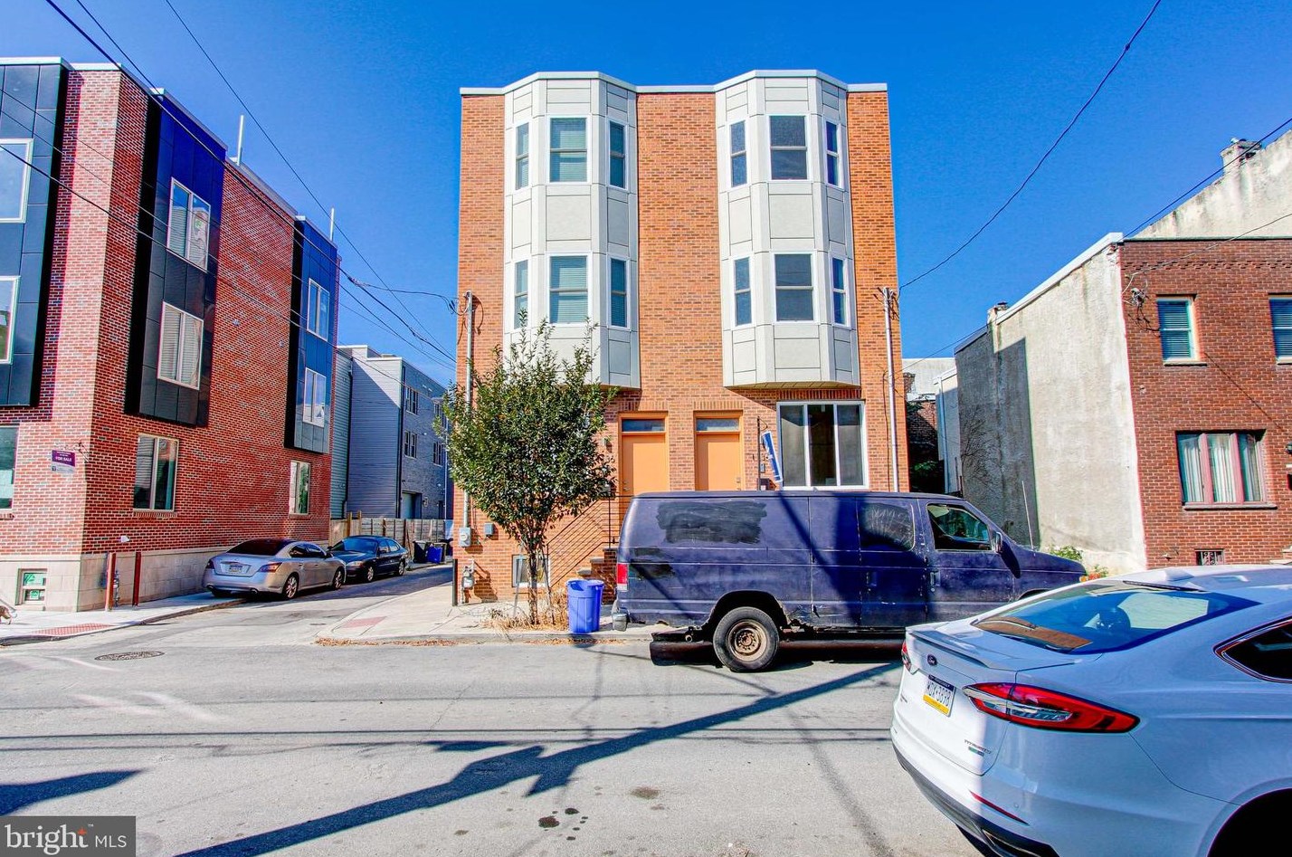 1136 S 26th St, Philadelphia, PA 19146