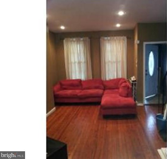 2030 Rowan St, Philadelphia, PA 19140-1735