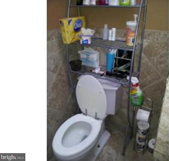 2030 Rowan St, Philadelphia PA 19140-1810 exterior