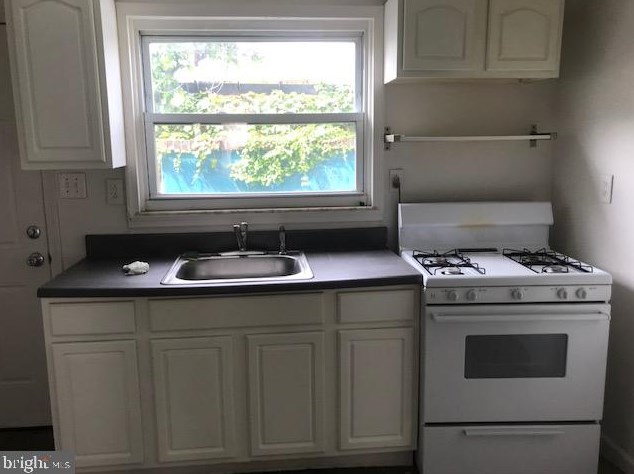 441 Tree St, Philadelphia PA  19148-5706 exterior