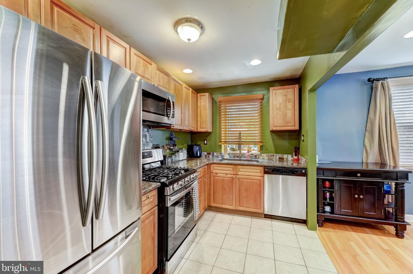 1631 Woodbrook Ln, Philadelphia, PA 19150-1021