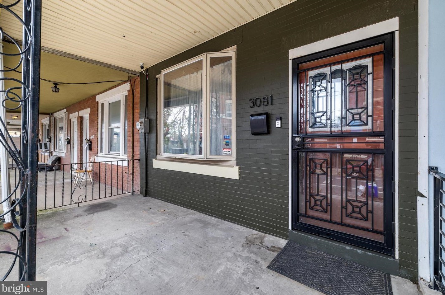3081 Emerald St, Philadelphia, PA 19134-3144