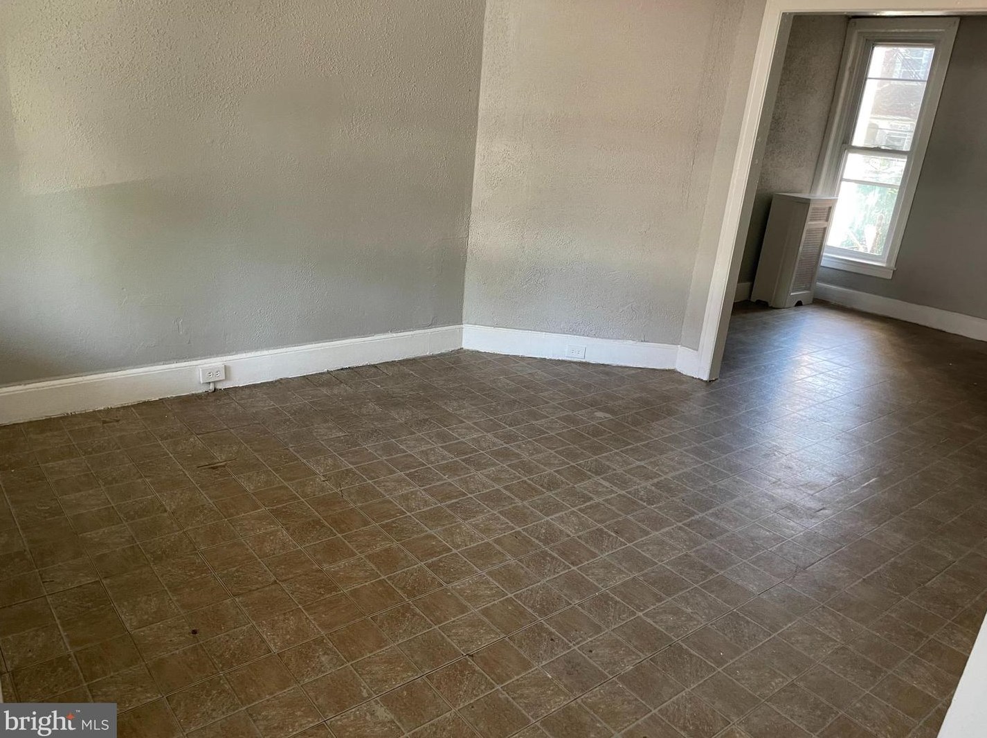 4603 Boudinot St, Philadelphia, PA 19120-4520