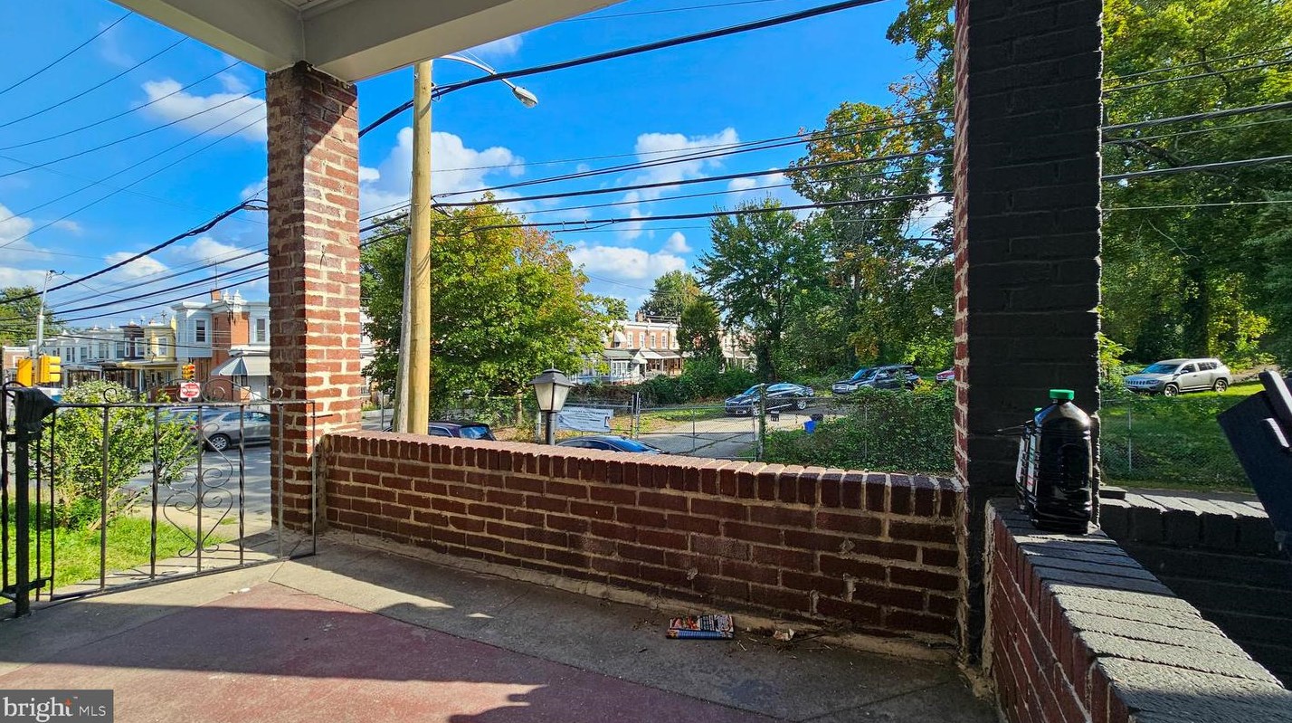 937 Church Ln, Philadelphia, PA 19138