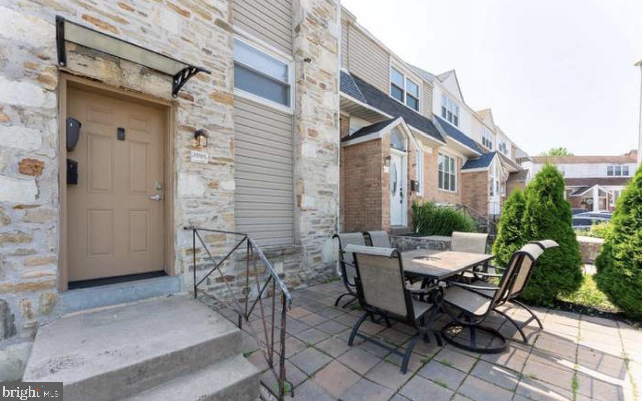 10869 Harrow Rd, Philadelphia, PA 19154
