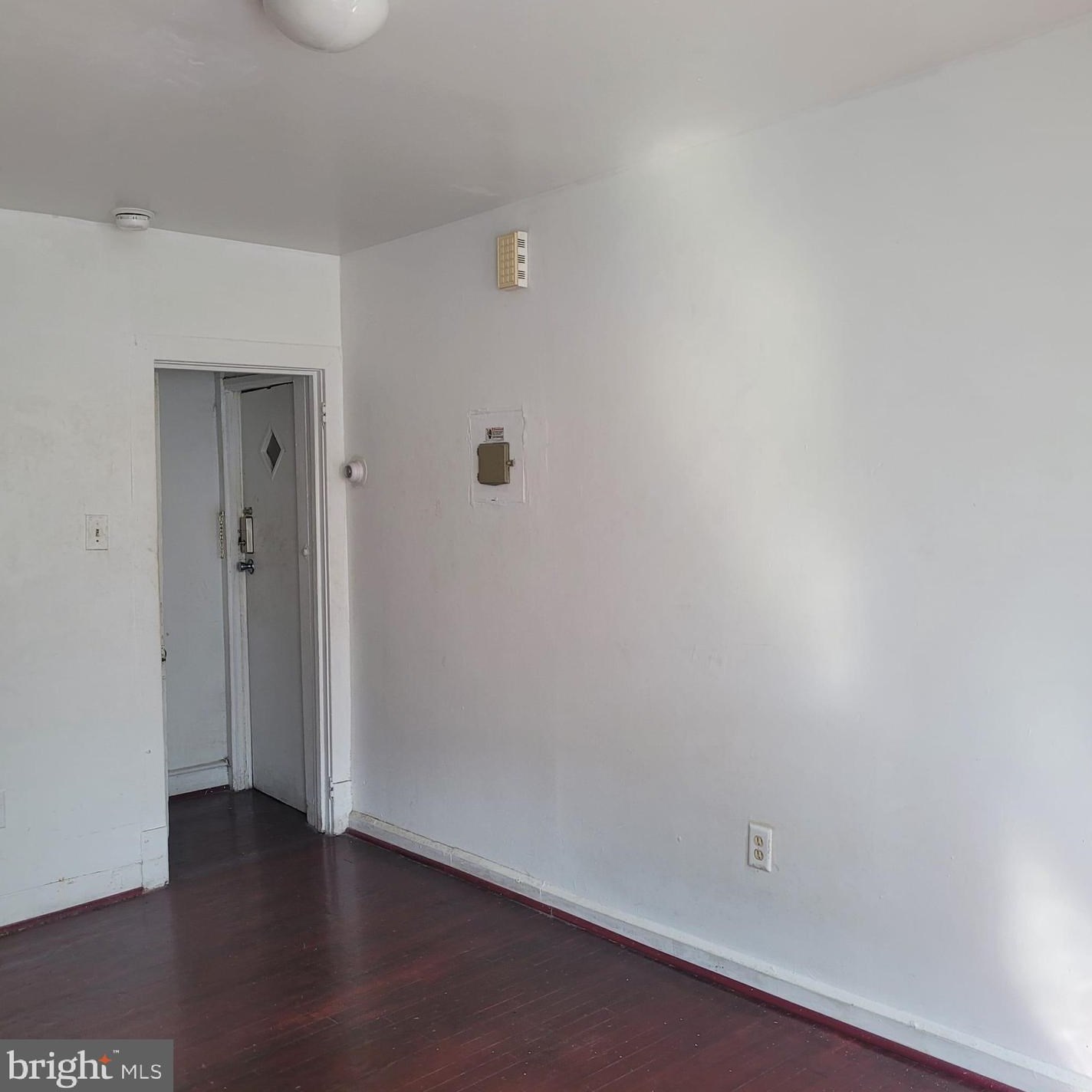 2000 N 61st St #2r, Philadelphia, PA 19151