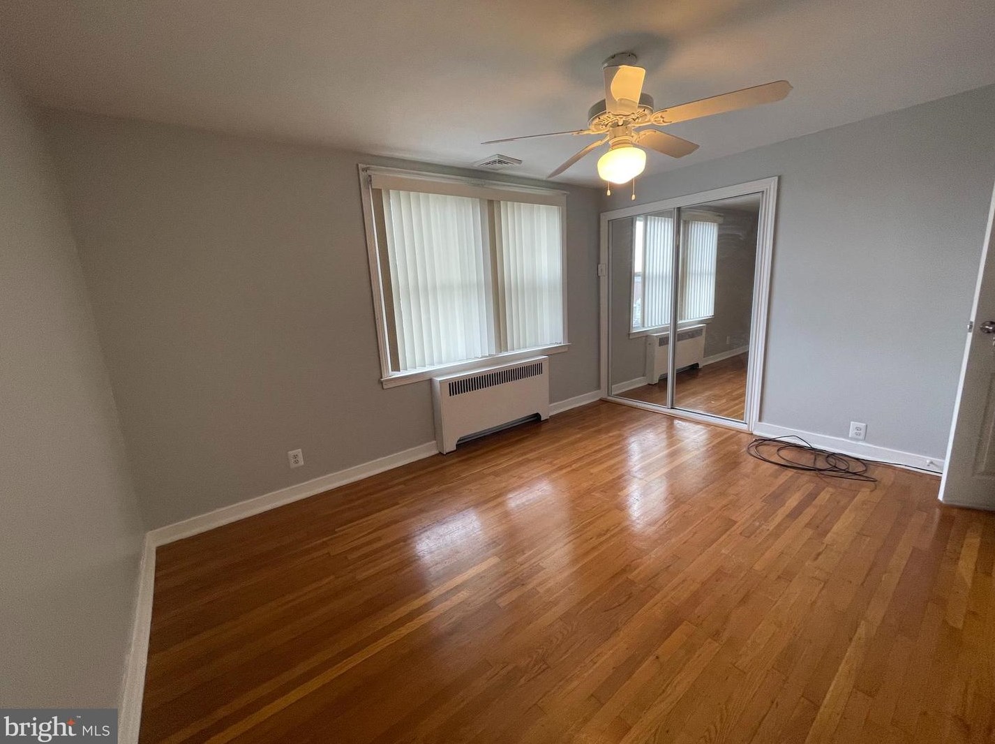 3929 I St, Philadelphia PA  19124-5403 exterior