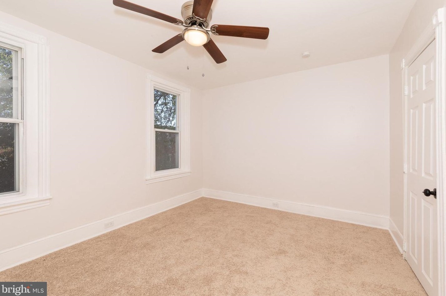 6408 Lambert St, Philadelphia PA  19138-3020 exterior