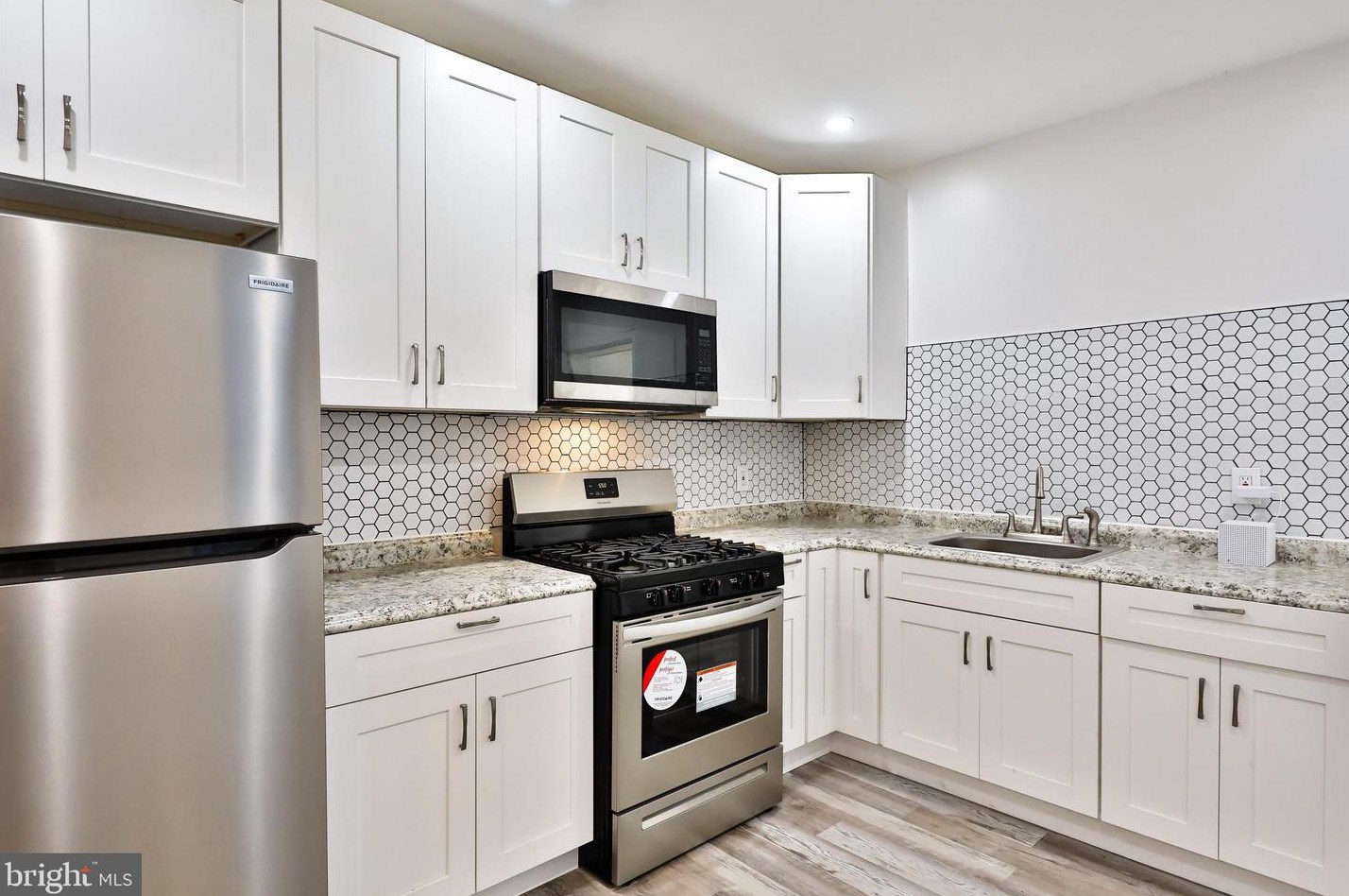 6408 Lambert St, Philadelphia PA  19138-3020 exterior