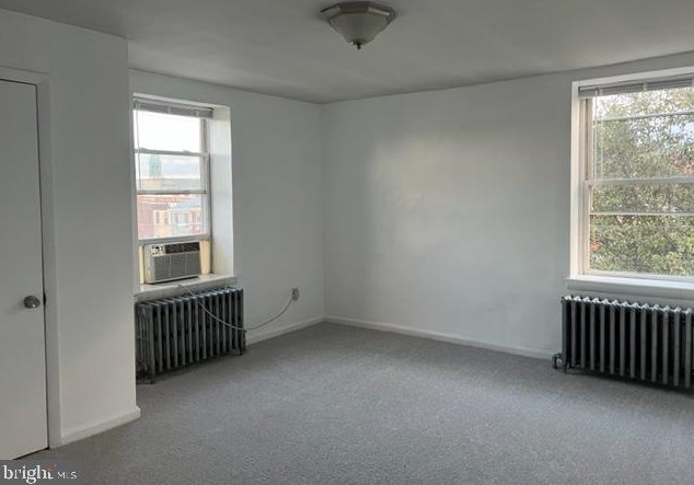 822 S 9th St #4, Philadelphia, PA 19147