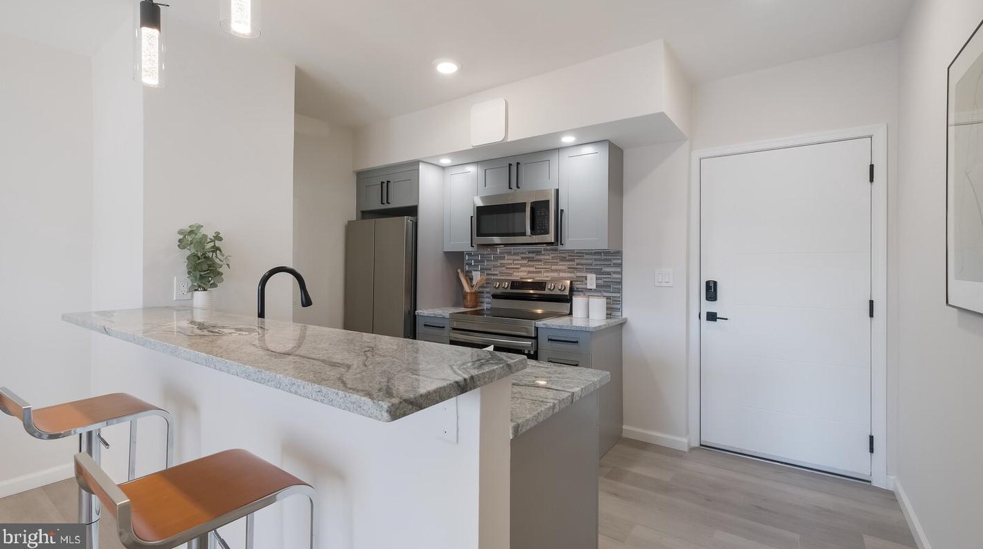 1825 Callowhill St #202, Philadelphia, PA 19130