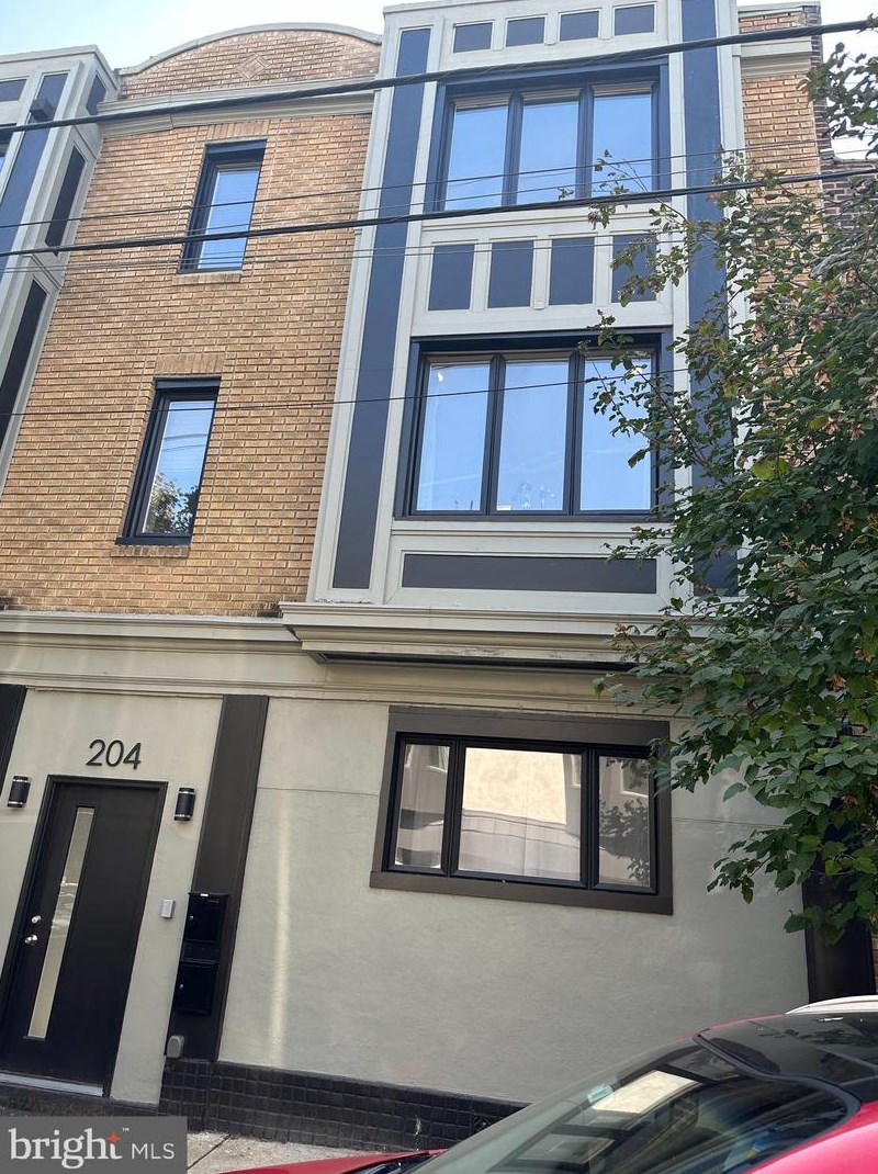 204 Brown #3, Philadelphia, PA 19123