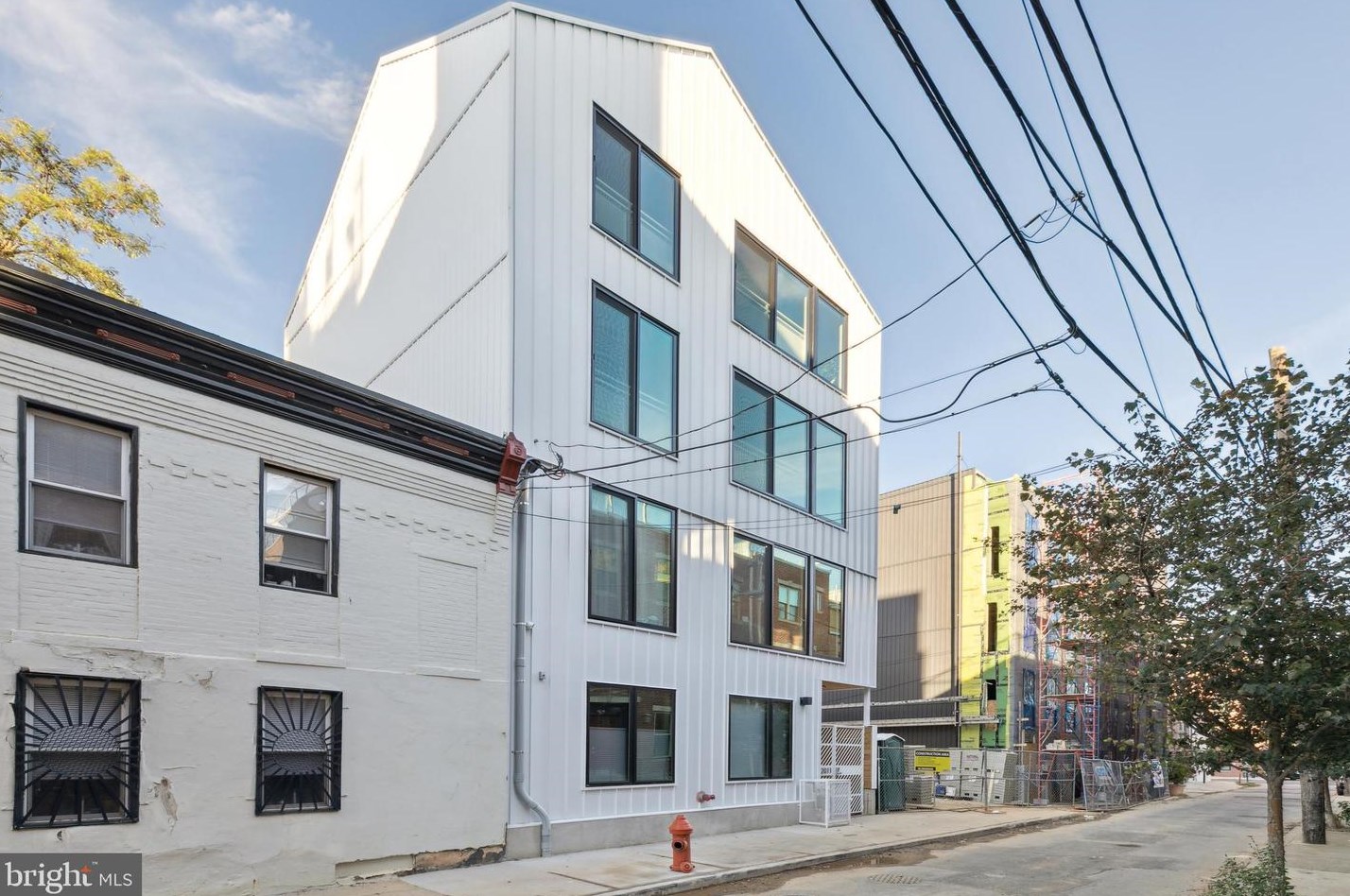 2011 Cambridge St, Philadelphia PA  19130-1414 exterior