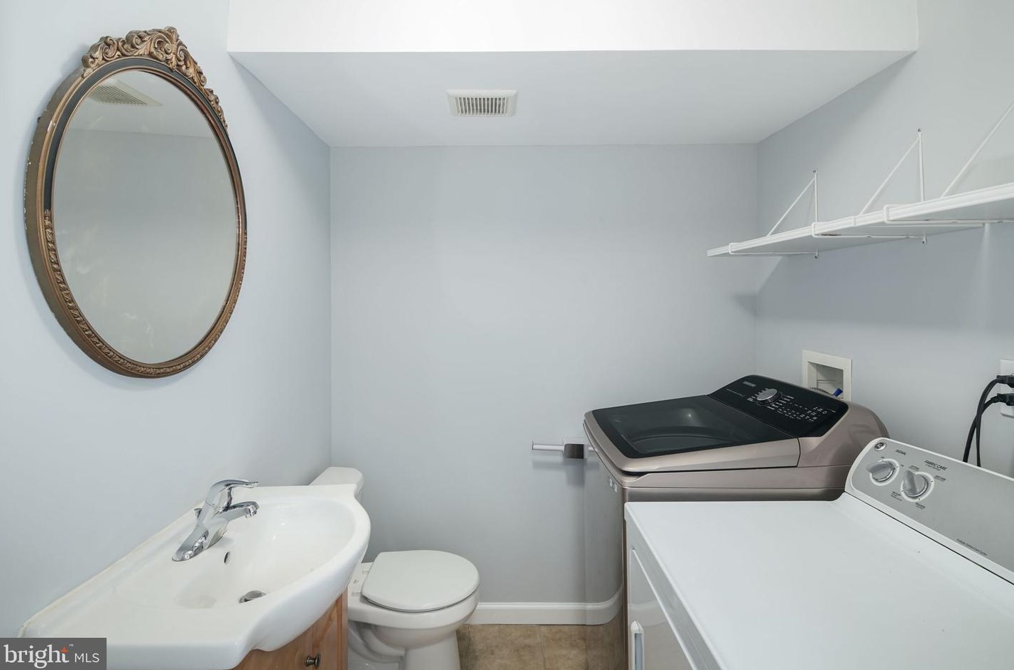 2918 Master St, Philadelphia PA  19121-3649 exterior