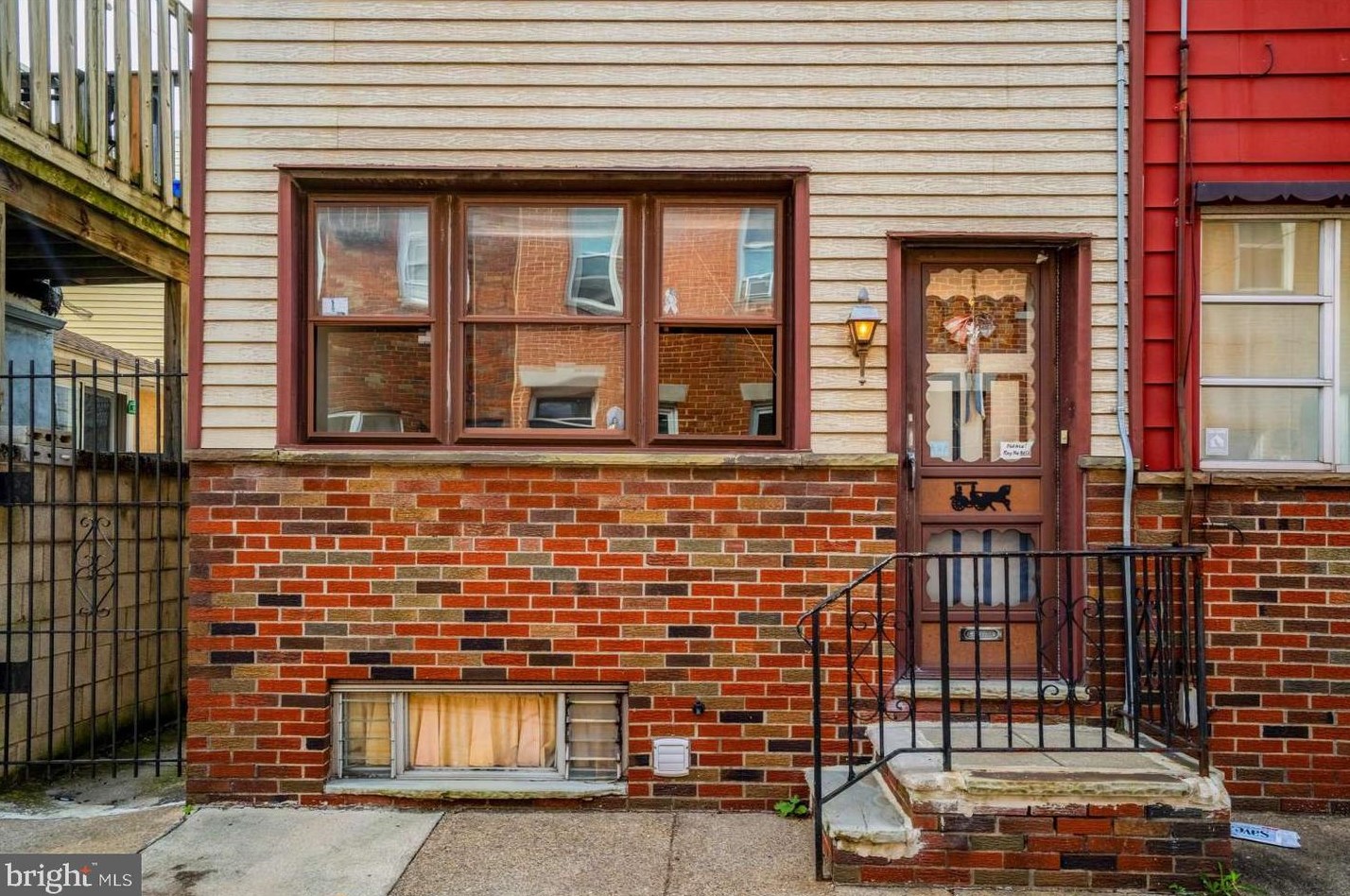 308 Tree St, Philadelphia, PA 19148-3311